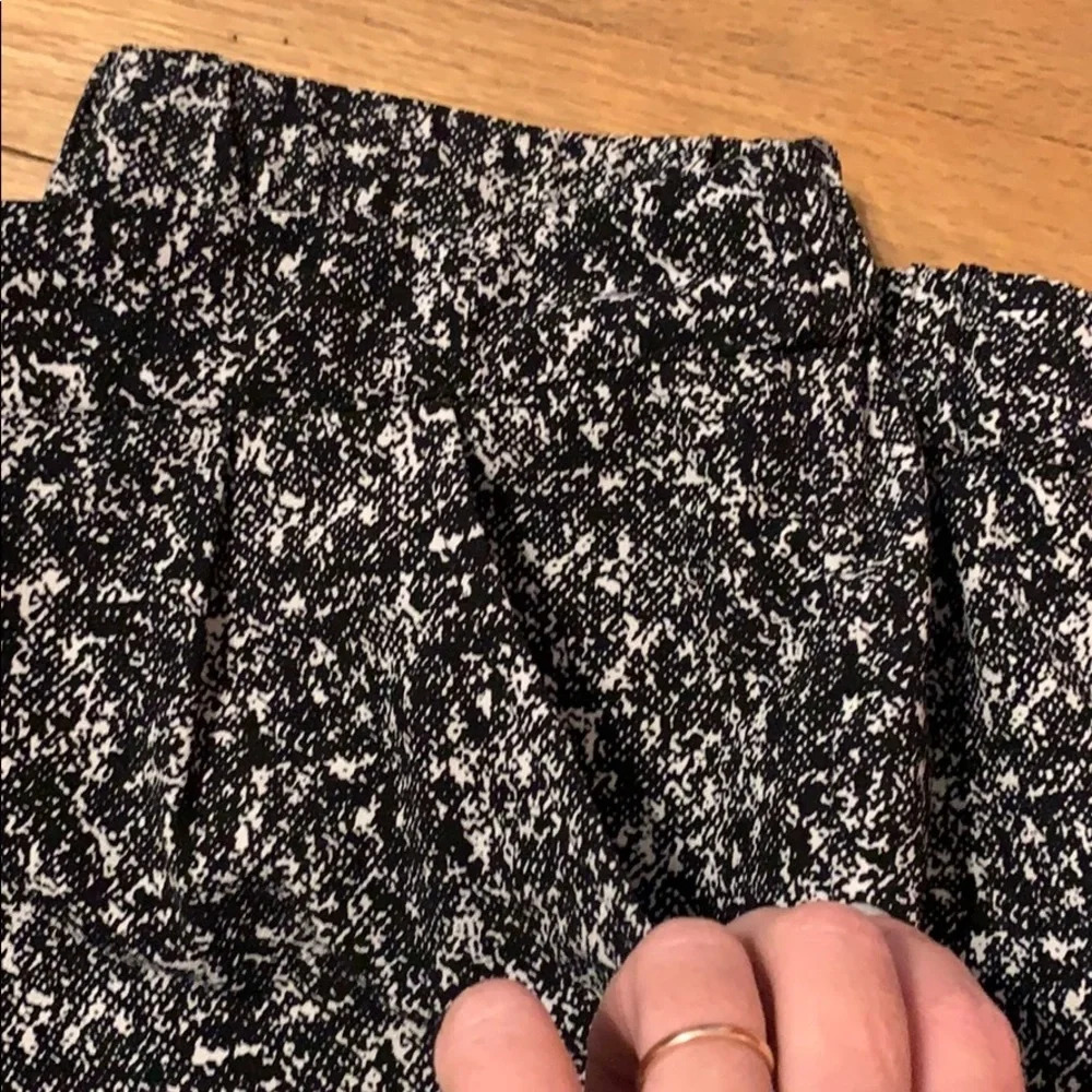 Katherine‎ Barclay - casual crop dress pants - Picture 5 of 5